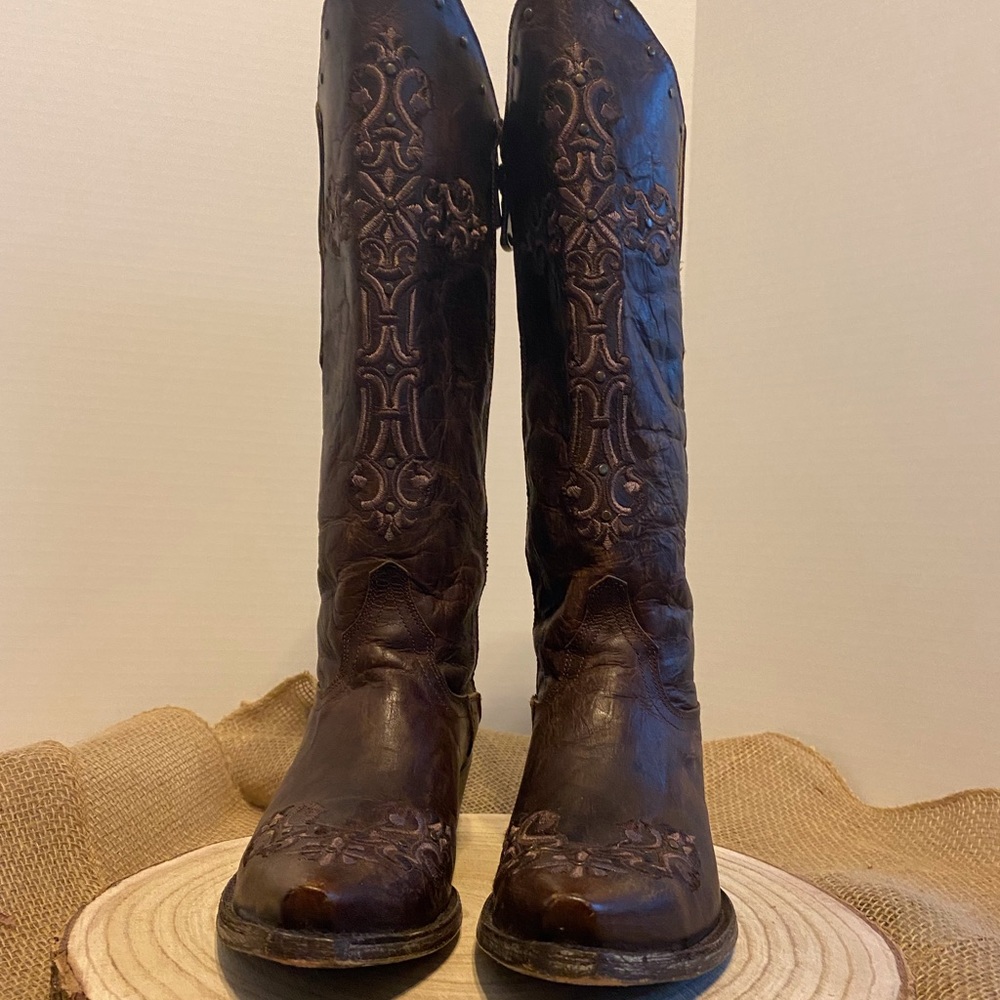 Cavenders Western Boots. Size 7B